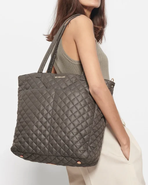 Large Metro Quatro Tote