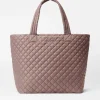 The Metro Tote® Deluxe - Large