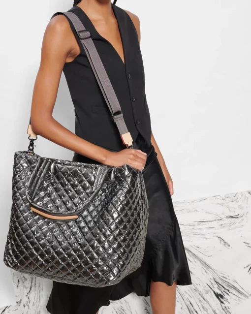 The Metro Tote® Deluxe - Large