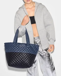 The Metro Tote® Deluxe - Medium