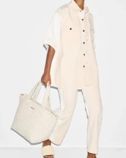 The Metro Tote® Deluxe - Medium