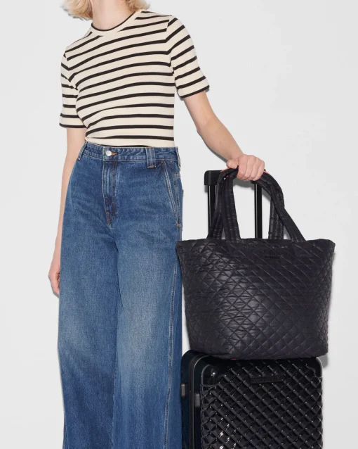 The Metro Tote® Deluxe - Medium