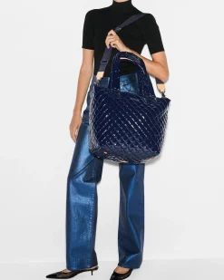 The Metro Tote® Deluxe - Medium