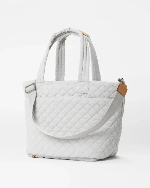 The Metro Tote® Deluxe - Medium
