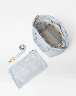 The Metro Tote® Deluxe - Medium