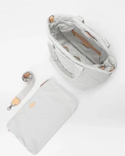The Metro Tote® Deluxe - Medium