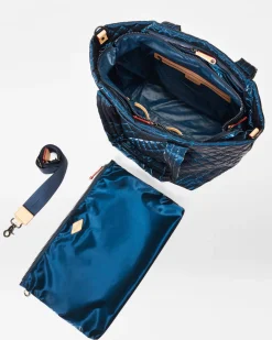 The Metro Tote® Deluxe - Medium