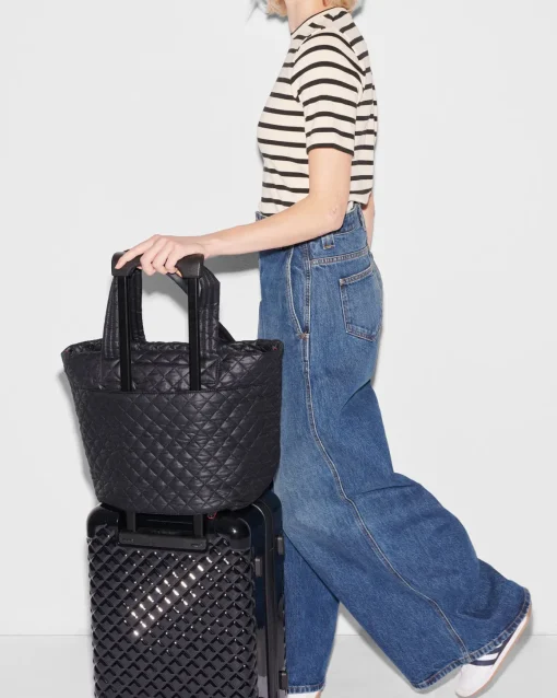The Metro Tote® Deluxe - Medium