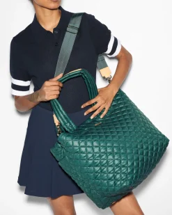 The Metro Tote® Deluxe - Medium