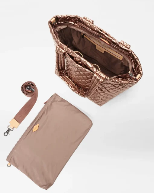 The Metro Tote® Deluxe - Medium