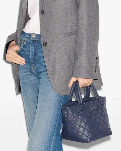 The Metro Tote® Deluxe - Micro