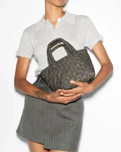 The Metro Tote® Deluxe - Micro