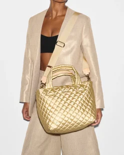 The Metro Tote® Deluxe - Small