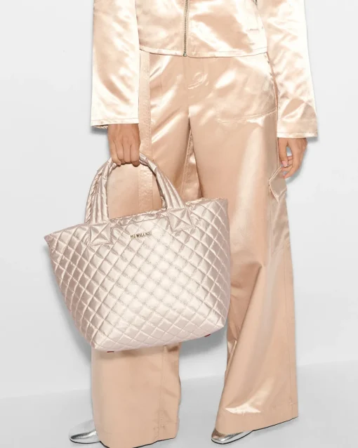 The Metro Tote® Deluxe - Small